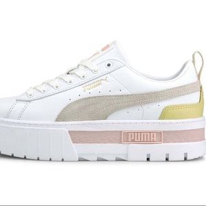 Puma Mayze Leather platform sneakers 9.5